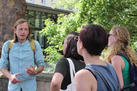 Trier in een notendop: een grappige stadswandeling vol anekdotes