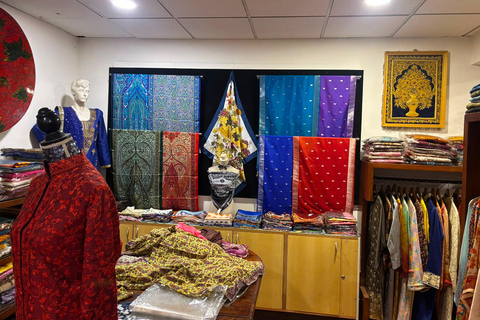 Kochi: Last-Day Shopping Tour with Memories