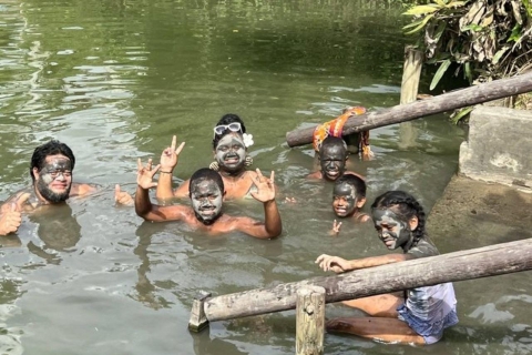 "Private Tour : Fijian Food, Mud Pools & Massages" "Aquatic Bliss: Fijian Food, Mud Pools & Massages"
