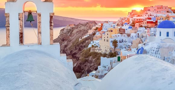 Santorini: Traditional Sightseeing Bus Tour with Oia Sunset
