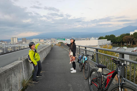 La città di Fuji: Tour panoramico in E-Bike del Monte Fuji