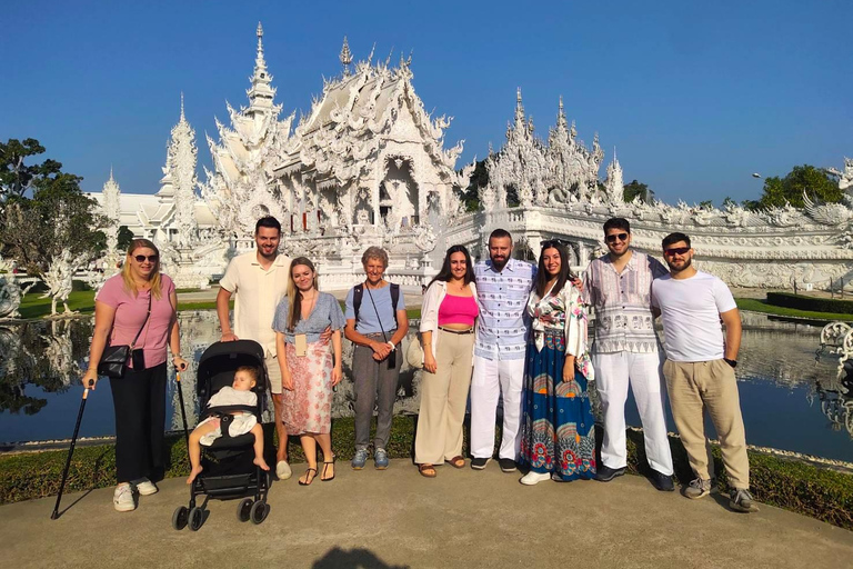 Chiang Rai:Guided Highlights Full-Day Tour-FREE LUNCH BUFFET Experience the Wonders of Chiang Rai with Free Thai Buffet