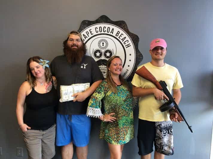 Escape Cocoa Beach Banküberfall Escape Room Spiel GetYourGuide