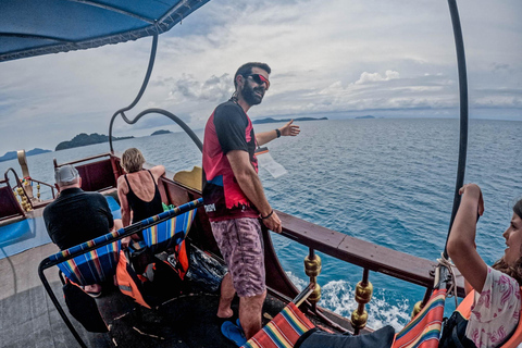 Z Koh Chang: 4 wyspy Snorkel &amp; Beach Tour dużą łodziąRejs wycieczkowy na 4 wyspy: Z transferem do hotelu