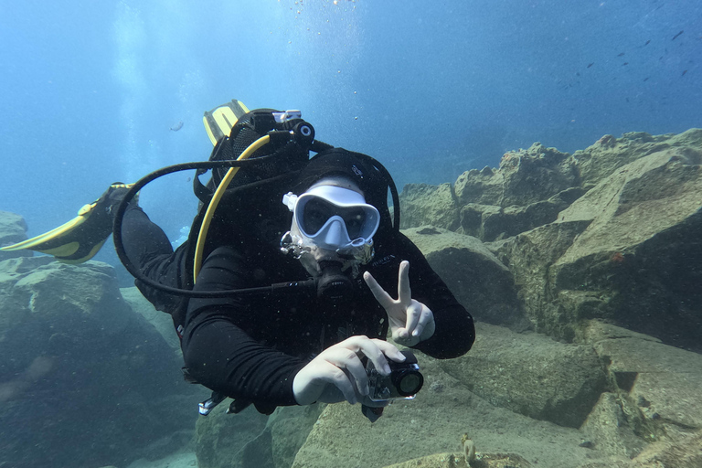 Santorini: Scuba Diving Experience in Caldera for Beginners Santorini: Scuba Diving Experience in the Volcanic Caldera