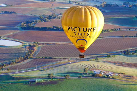 Yarra Valley: Heißluftballon-Erlebnis mit Frühstück