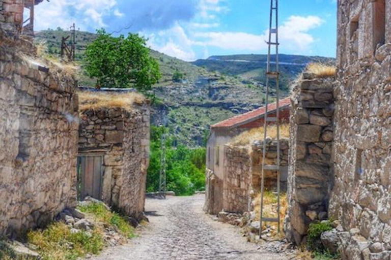 Cappadocia: Green Tour with Underground City & Ihlara Valley Cappadocia:Green Tour Including Lunch and All Entrance Fees