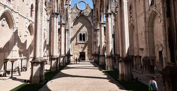 Lisbon Must-See: Viewpoints, Azulejos Museum & Ocean Wonders