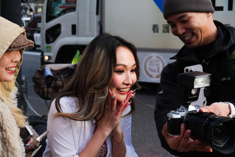 Tokyo: Private Shibuya Neon Lights Photo Tour