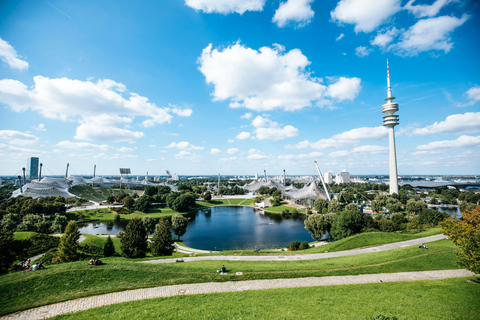Munich: Private City Highlights Driving Tour with Pickup