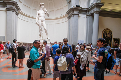 Florencja: bilet wstępu bez kolejki do Galerii AccademiaWycieczka z przewodnikiem po Accademia