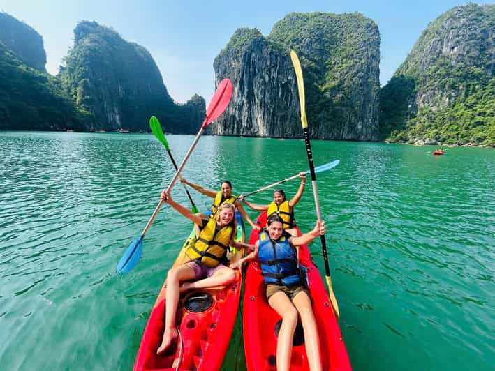 Hanoi: Ha Long Bay Day Cruise with Lunch, Cave & Kayaking