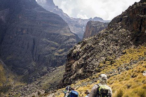 نيروبي: رحلة جبل كينيا لمدة أربعة أيام عبر سيريمون