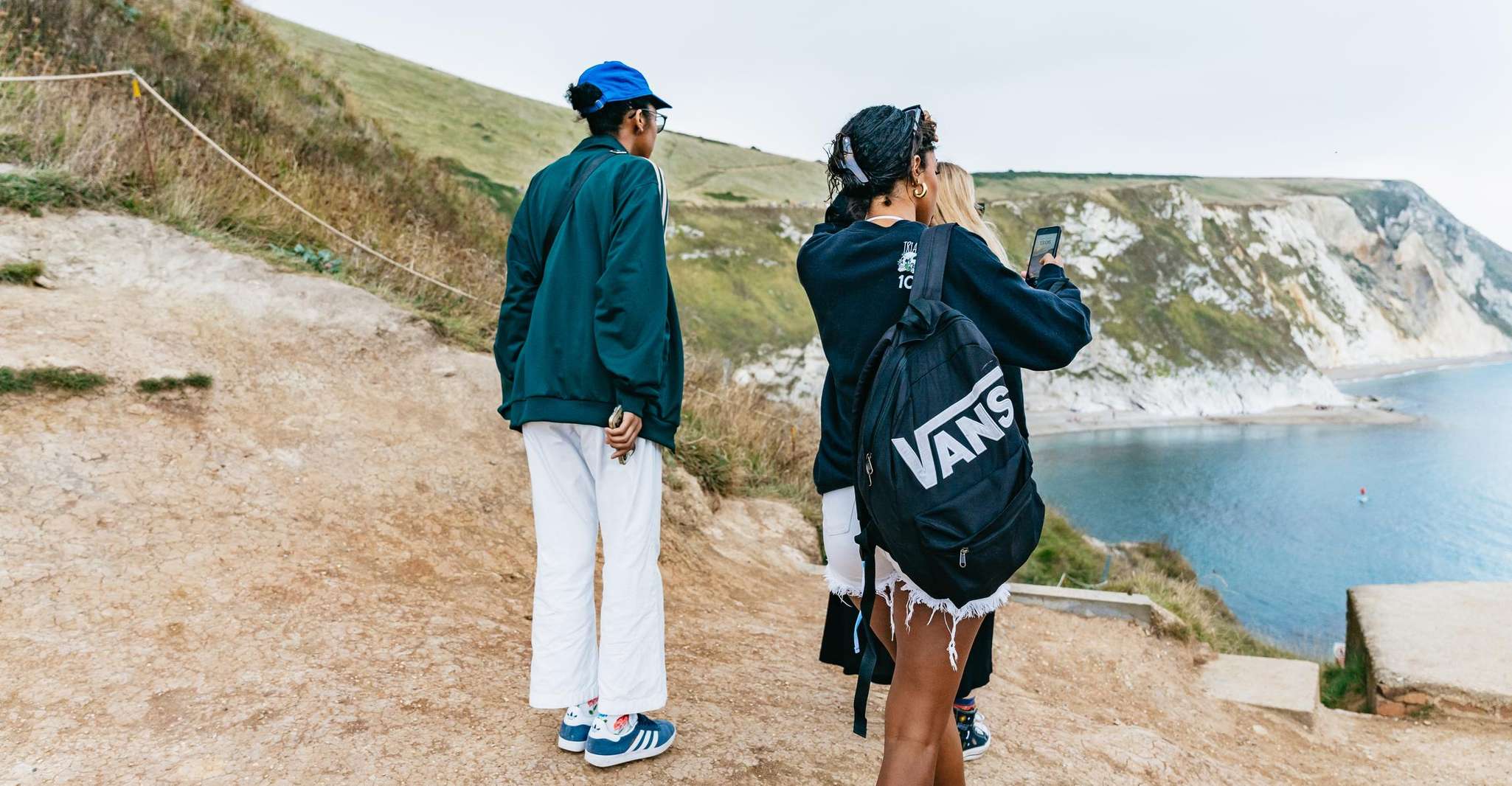 From Bournemouth: Lulworth Cove and Durdle Door Trip photo 9