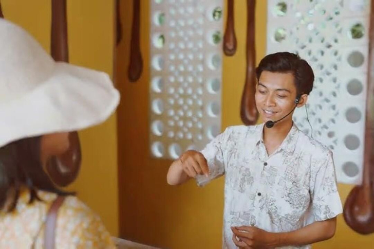 Ubud: Kakaoplantage erkunden, Schokolade herstellen und verkostenErkunden, Herstellen und Verkosten von Schokolade (Treffpunkt vor Ort)