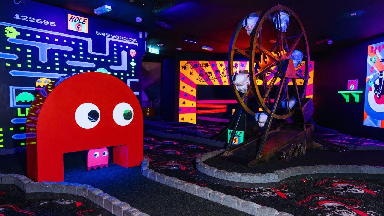 Brighton: One Under Minigolf 9- oder 18-Loch-Ticket