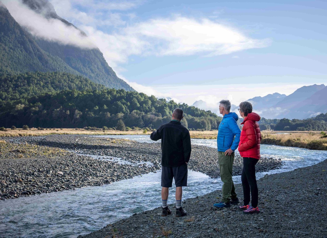 Fra Te Anau: Milford Sound bus, krydstogt og vandreture