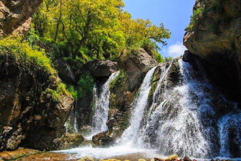 Excursion d'une journée à Marrakech en tyrolienne dans le Haut Atlas