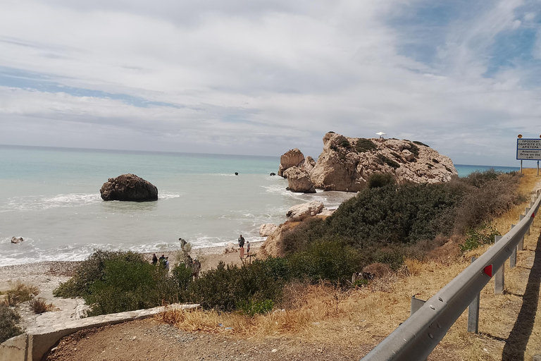 Passeios no Chipre Aphrodite Rocks, Kourion,