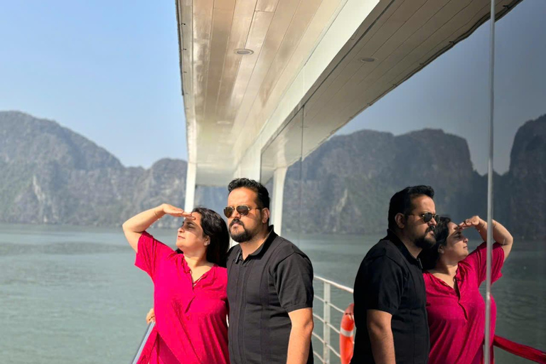 Hanói: Viagem de 1 dia à Baía de Ha Long - Cruzeiro de luxo AmethystCruzeiro de dia inteiro na Baía de Halong com Ametista (todos os destinos)