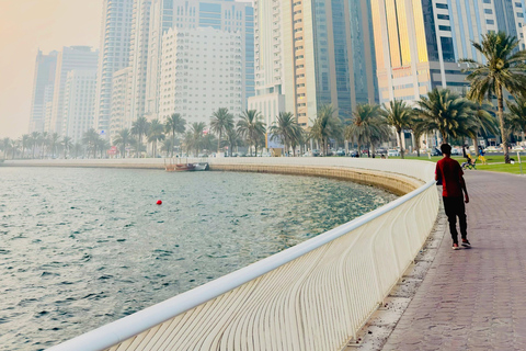 Sharjah: Al Khan Beach Tour with Hotel Transfers & Snacks