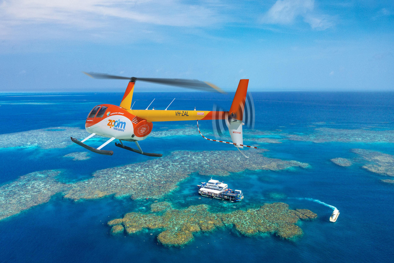 From Cairns: Moore Reef, Fitzroy Island Tour with Helicopter