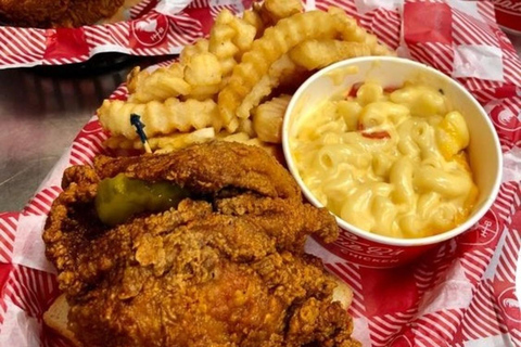 Nashville : Best Street Food Tour With A Local GuideNashville : 3 Hours Small Group Food Tasting Walking Tour