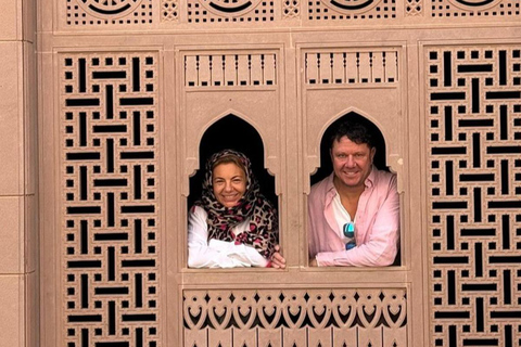 Muscat: City Highlights Tour with Grand Mosque & Souq Shared
