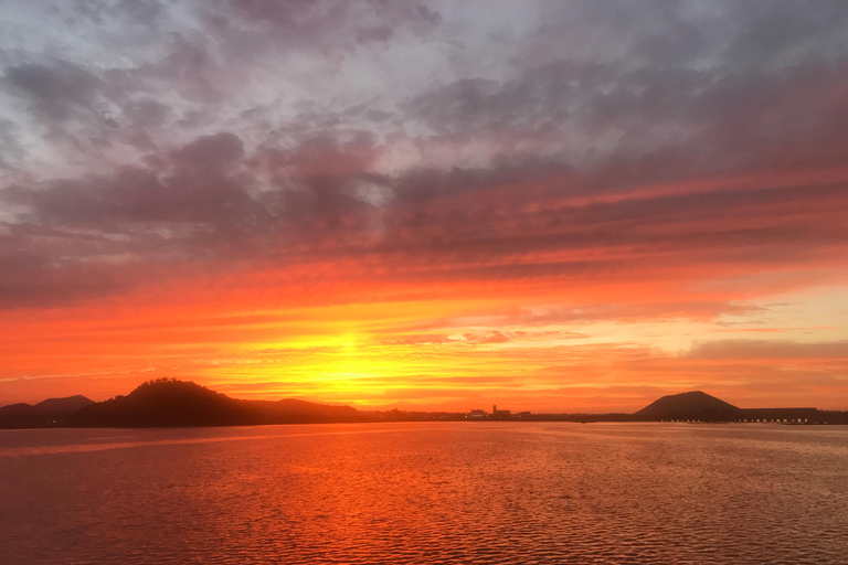 Osten der Insel Jeju Bustour ab Seogwipo, Insel JejuBustour durch den Osten der Insel Jeju / inkl. Übernachtung und Frühstück