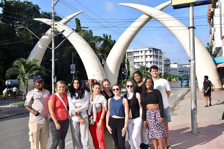 Mombasa: City Orientation Guided Tour With Rickshaw Ride.