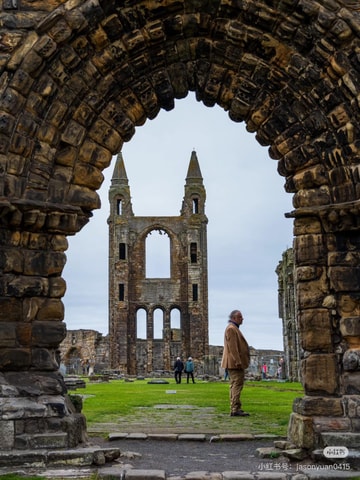 From Edinburgh: St. Andrews and Forth Bridges Day Trip