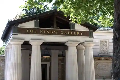 Buckingham Palace The King's Gallery Entrance Ticket