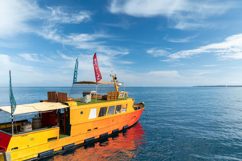 Cannes: Your Private Floating Club – Celebrate on Board