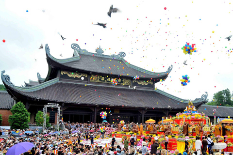 From Ninh Binh: Hoa Lu, Bai Dinh, Trang An, & Mua Cave Tour