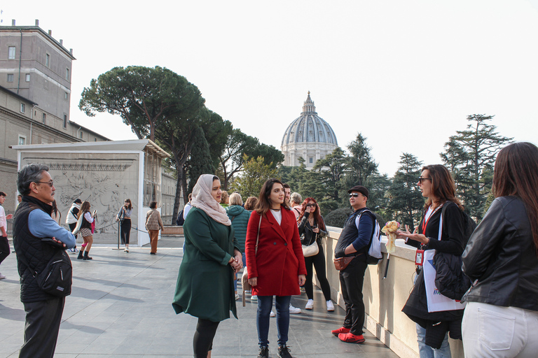 Roma: Tour pelos Museus do Vaticano, Capela Sistina e São PedroTour pelos Museus do Vaticano e Capela Sistina com acesso à Basílica de São Pedro