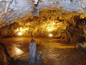 Cefalonia: Excursión a las Cuevas, visitando Melissani y Drogarati