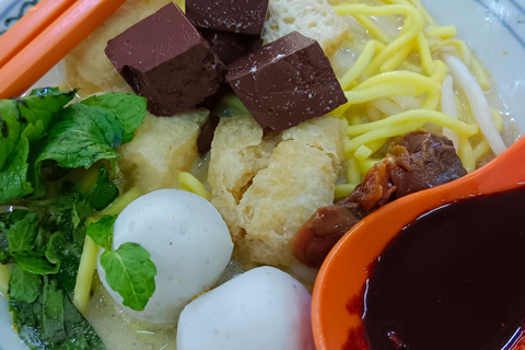 Penang: Tour gastronomico di 5 portate in motocicletta