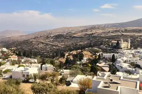 Half day tour: Lefkes & Sunset Paroikia