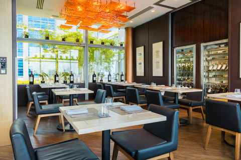Cingapura: Pacote LeVeL33 Craft-Brewery Restaurant &amp; LoungeMenu de 6 pratos da Cervejaria + 1 copo de cerveja Brut 300ml