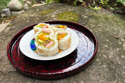 Kanazawa: Japanese Rice Sandwich Making with Local Aunties 2026 Autumn