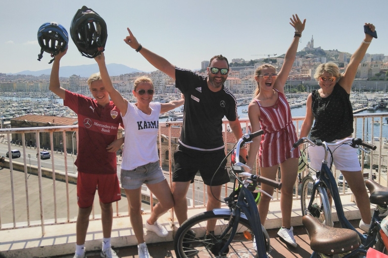 Marseille : City & Seaside Half-Day E-Bike Tour Italian speaking guide