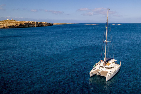 Malta: Catamaran Private Day Charter with Skipper