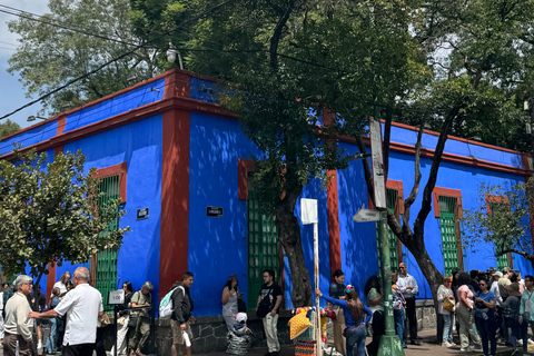 Mexico City: Entrance Ticket to the Frida Kahlo Museum