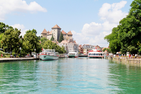 Visite d&#039;une jounée privée de Genève à AnnecyVisite du château et croisière en bateau de 1h