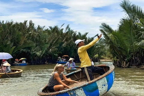 Hoi An: Paseo en barco con cestas de bambú por el bosque de cocoteros de Bay Mau