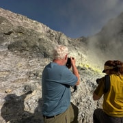 Berastagi: Mount Sibayak Sunrise/Day Hike & Hot Spring