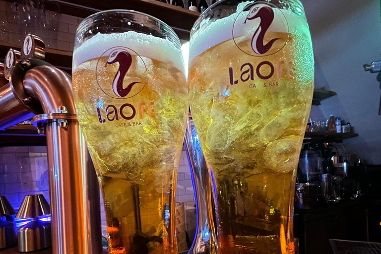 Vientiane: Guided Nightlife Tour with Street Food & Bar