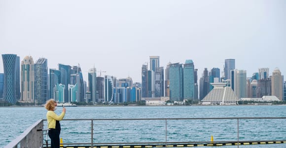 Doha: Sunrise Photography Walk with Hotel Pickup