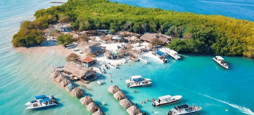 Cartagena: Tour 5 Islas del Rosario y 5 Beach Clubs con Almuerzo