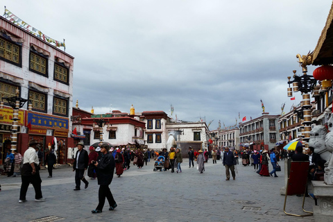 Tour di Lhasa in Tibet da Kathmandu in Nepal - Tour di 8 giorni via terra